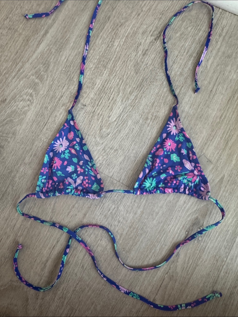 bright swimwear top size small